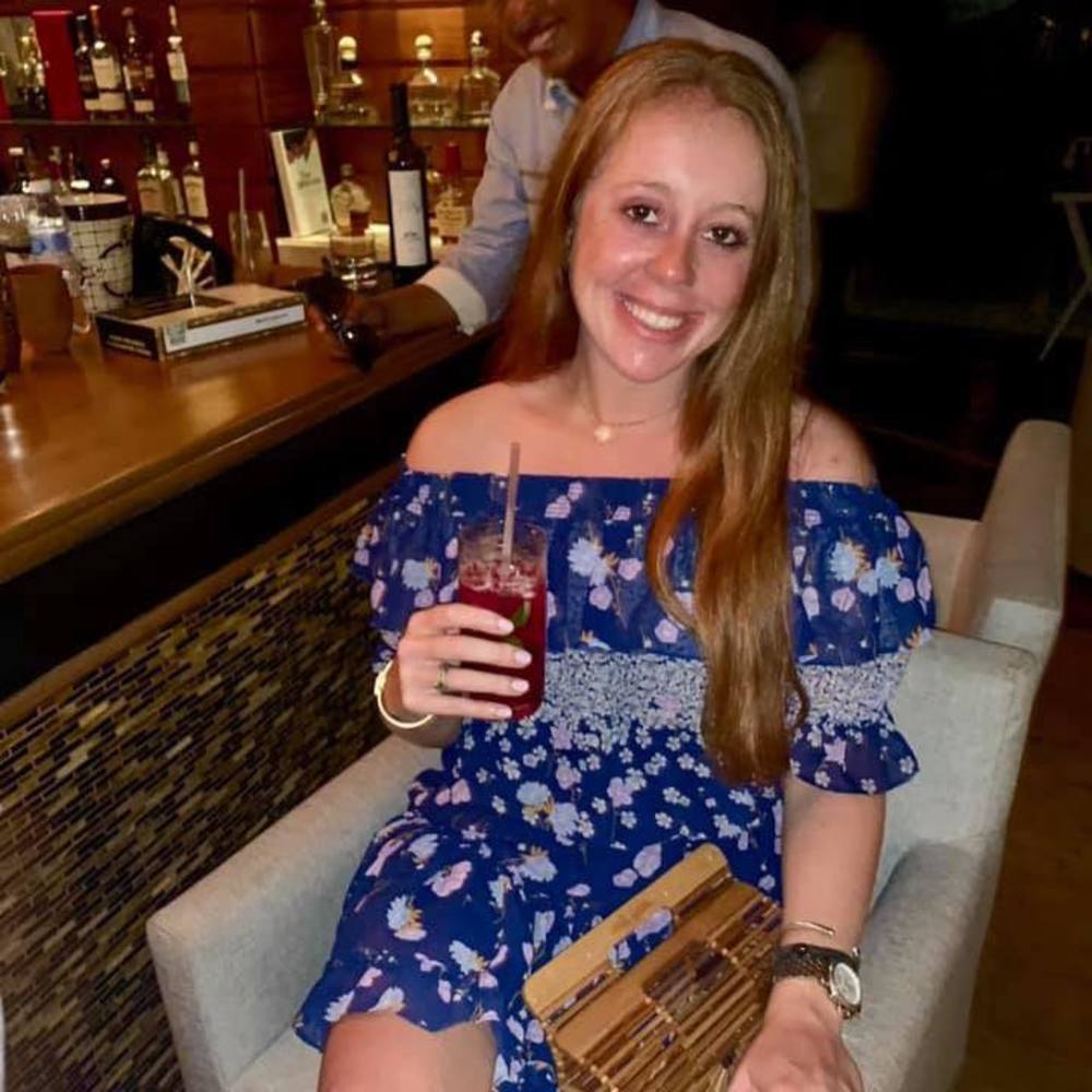 Meet your Posher, Nikki